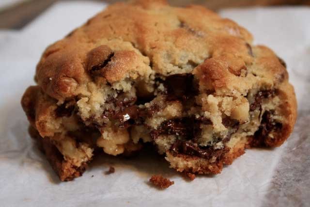 Levain Bakery's Cookies Weigh in at 6 oz. each