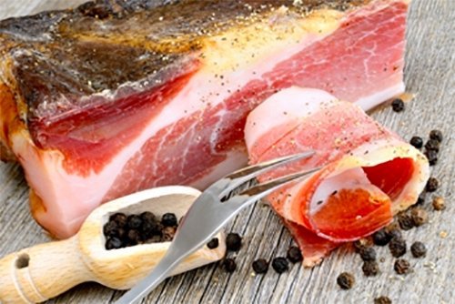 Peppered Slab Cut Bacon