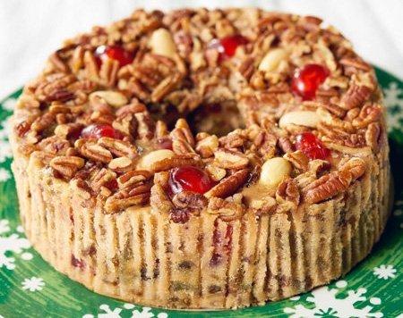 The 20 Best Fruitcakes To Order Online 2023