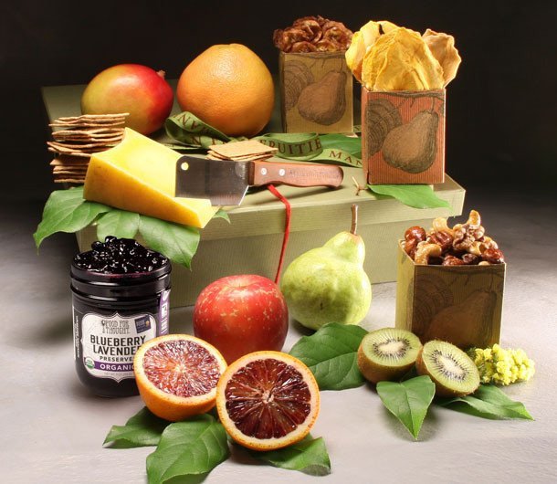 Organic Fruit gift- Basket from Manhattan Fruitier
